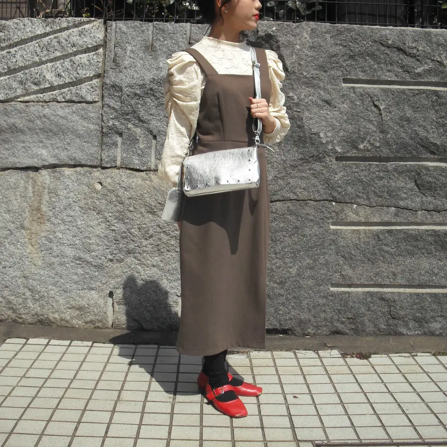 5e86c4799df16339f04caff4