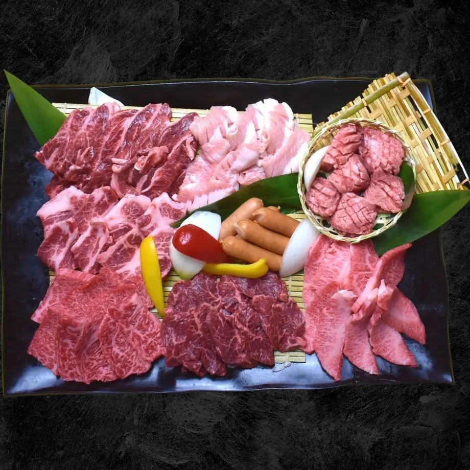 60327c906e84d527e45e9e7a