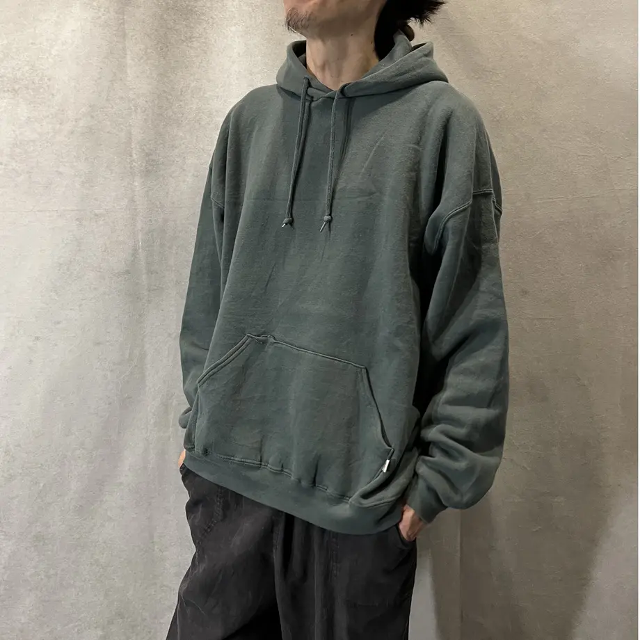 6319a104f0b108042f1444d4