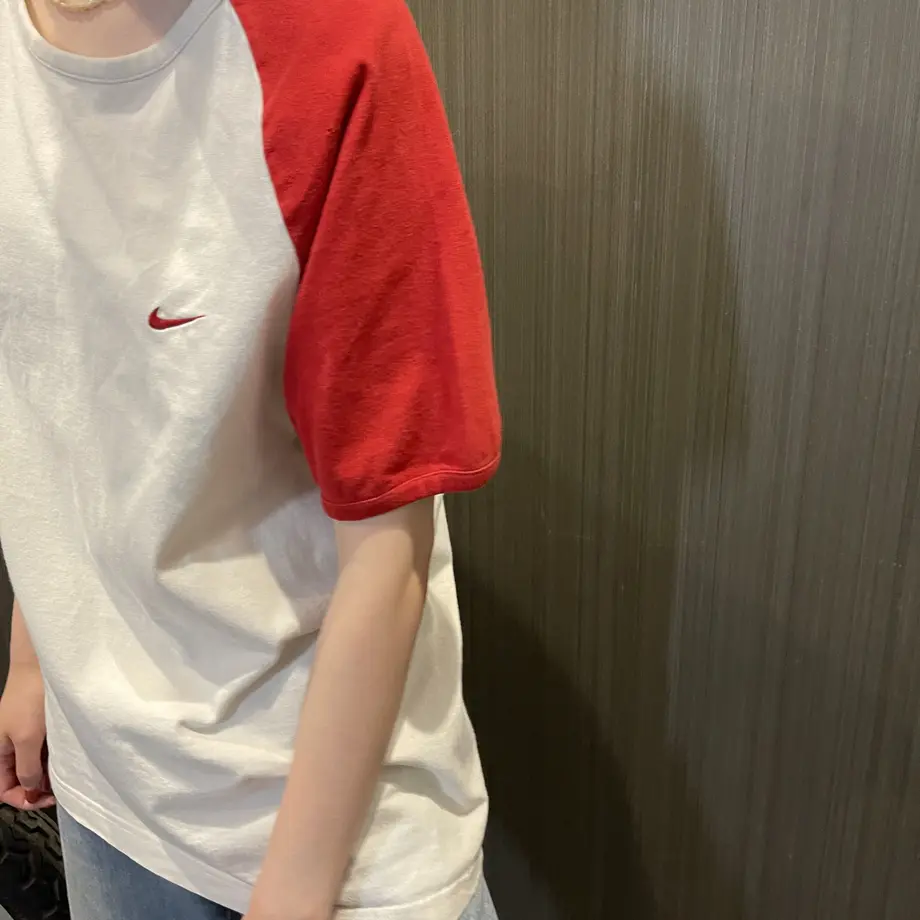 60c8325210398608d78394c8
