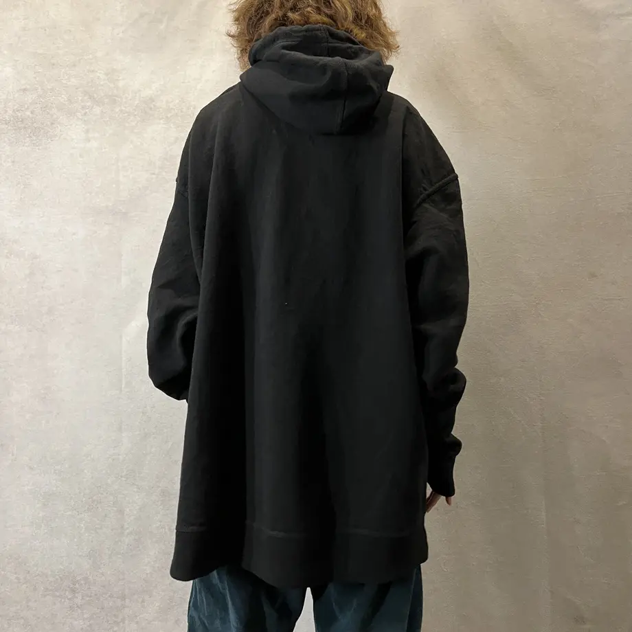 6319c2df852d44012eb6167d