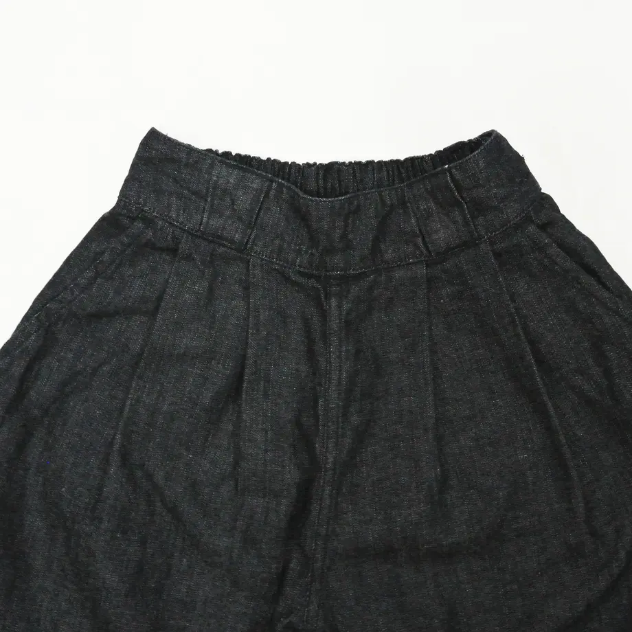 5854eab9a458c00bbf009276
