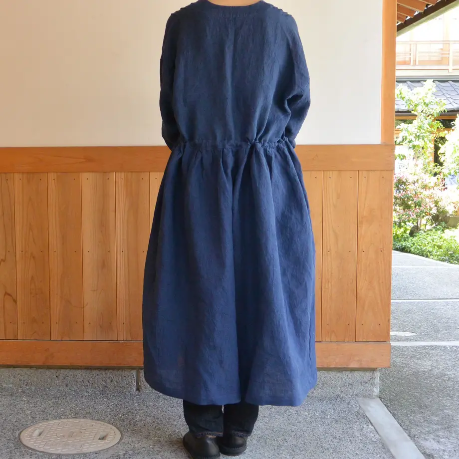 5ea15107bd21784f530c9720