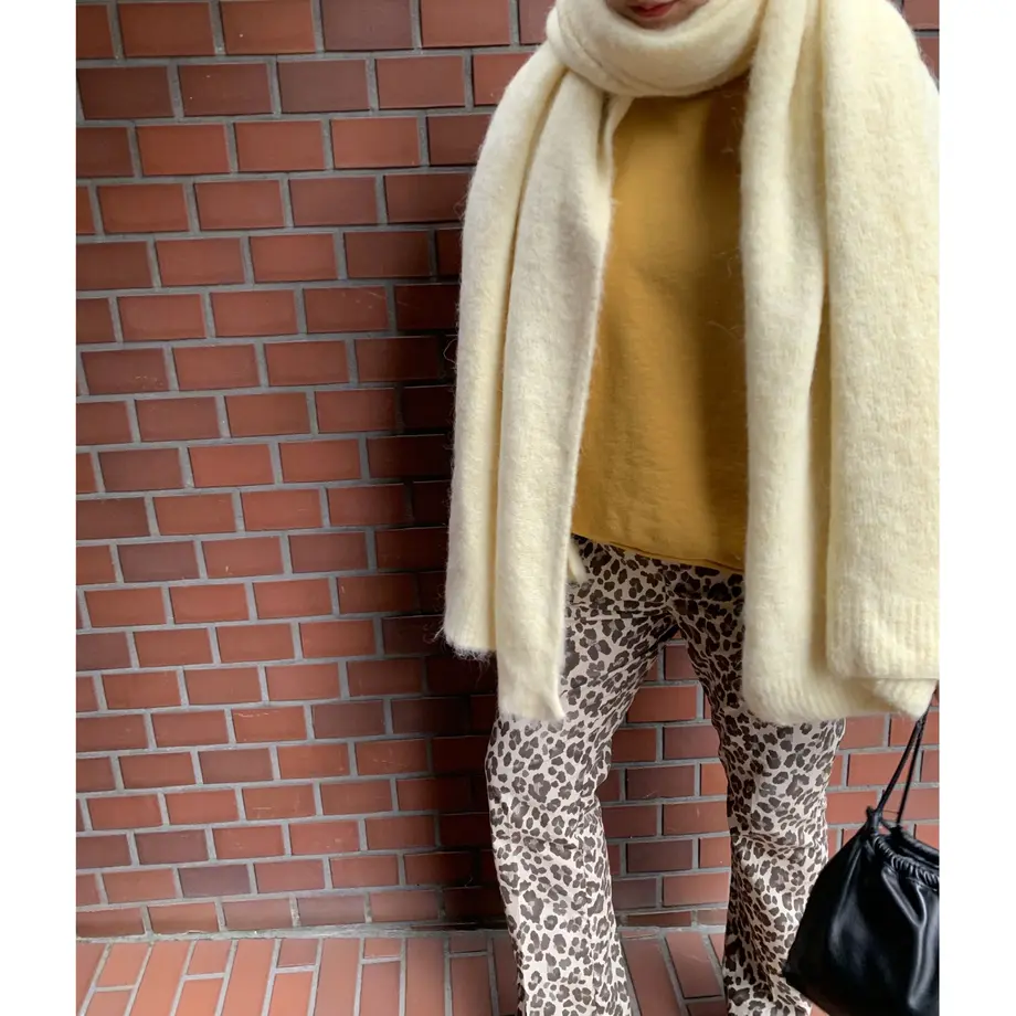 61711bee0c9846372cc9b1da
