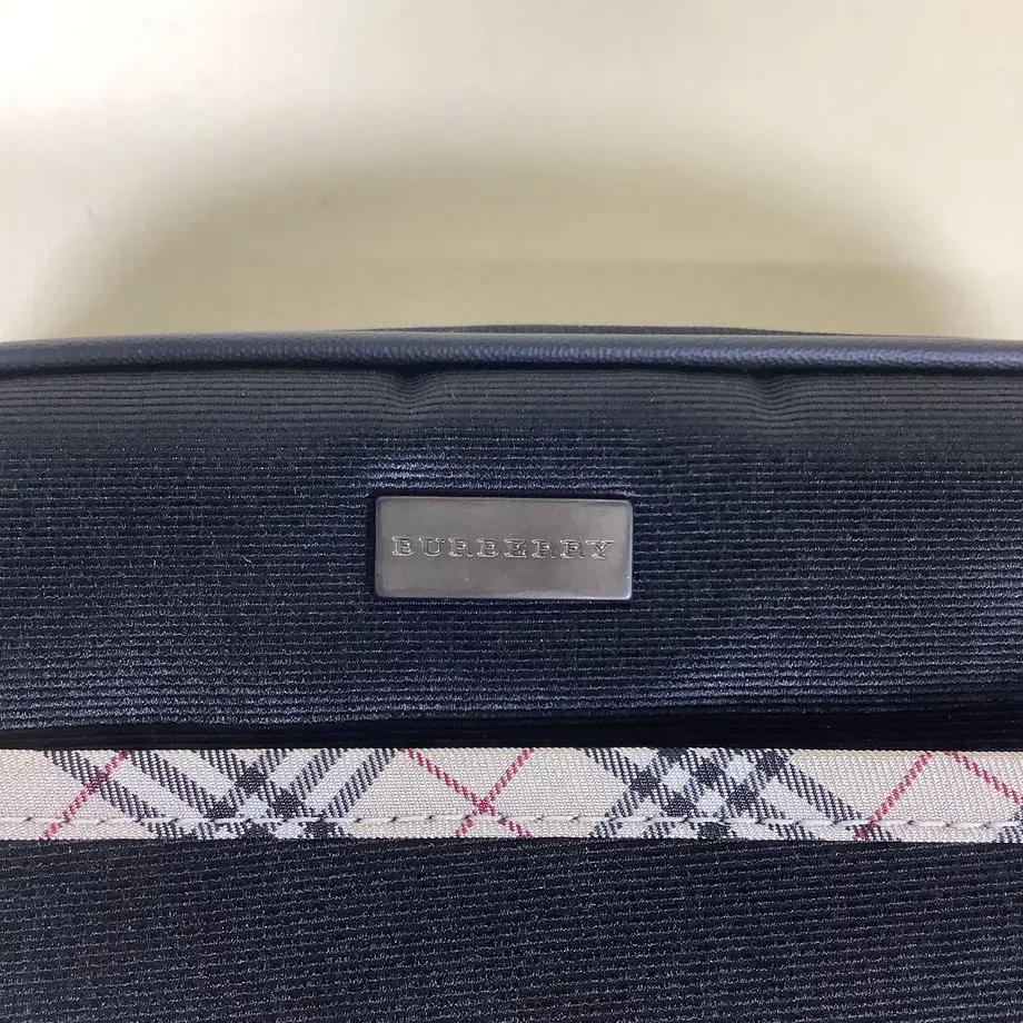6141923d23055747821eb0b9