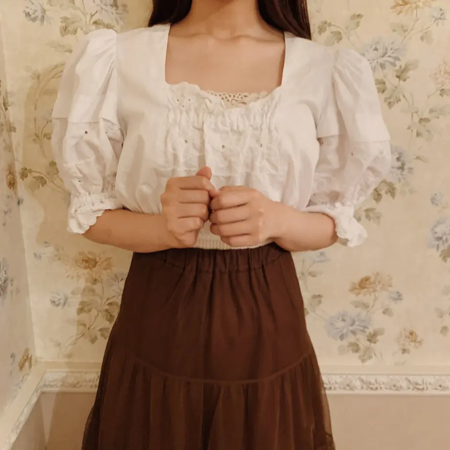 5f290353afaa9d076adbca48