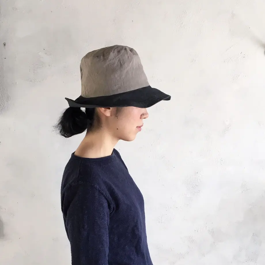 5adb2282ef843f72d4002fd6