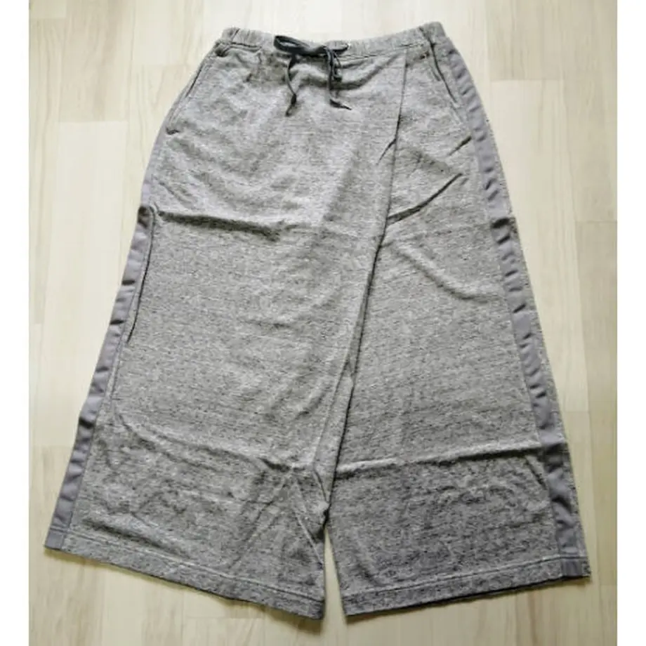605dcf6c2305571bc5443ab0