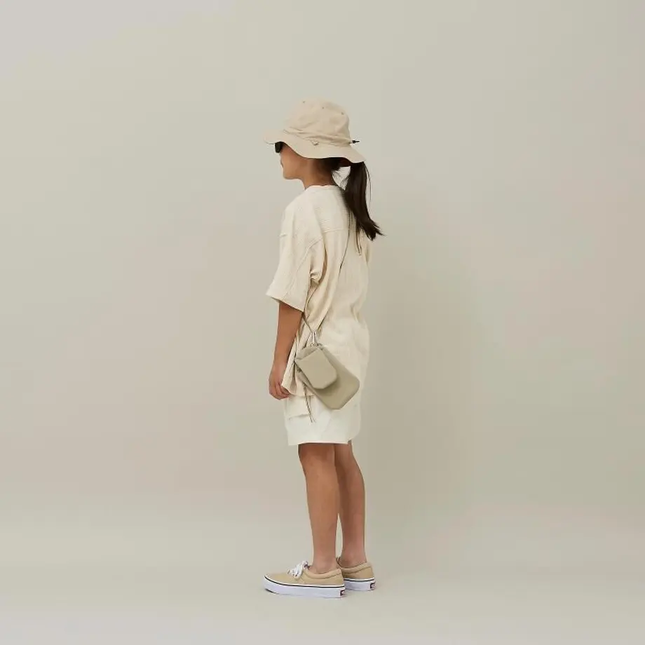 602d2275aaf0434ff8728c70