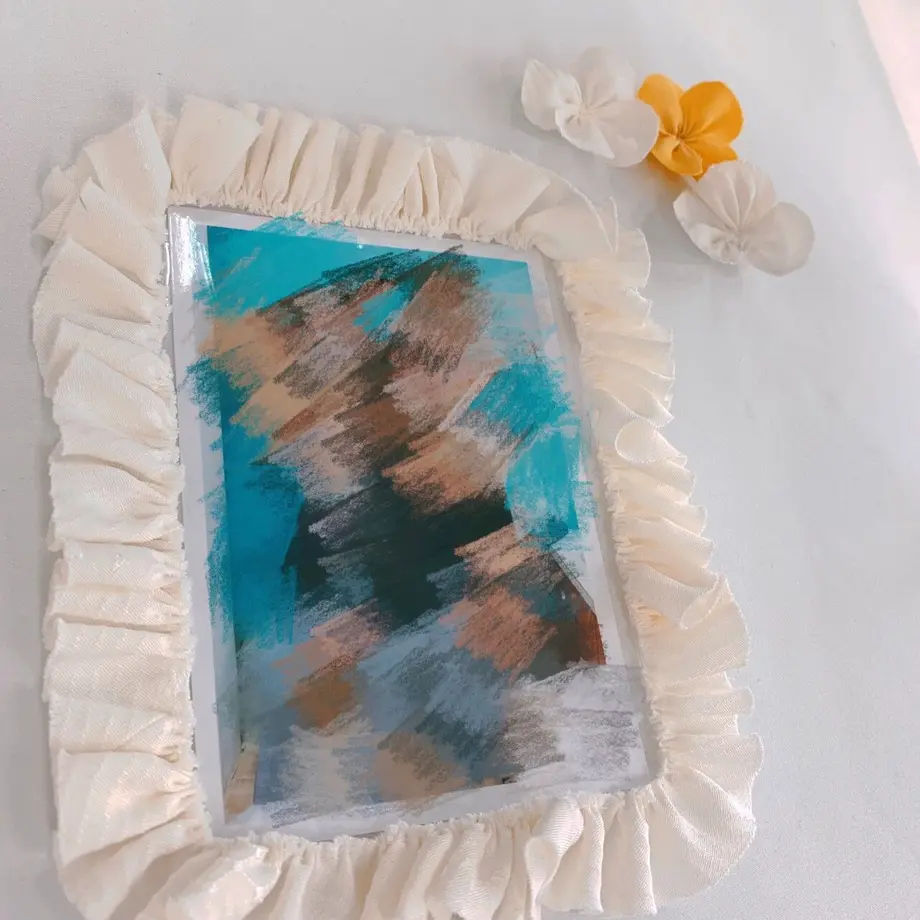 615ce3d6784e3f220855906f
