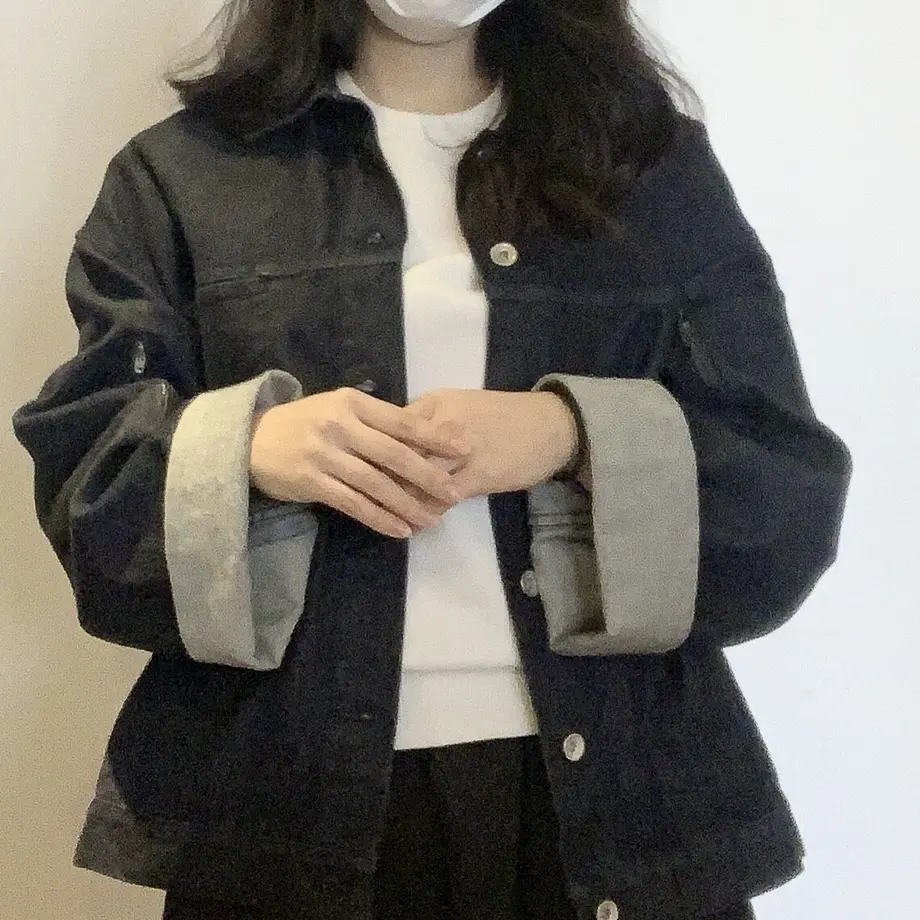 6018267f243860180f5ab3a5