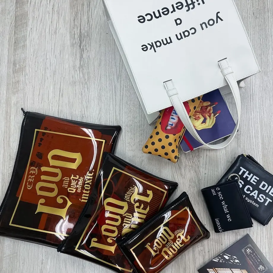 61a88c5dfadad40445893f5d
