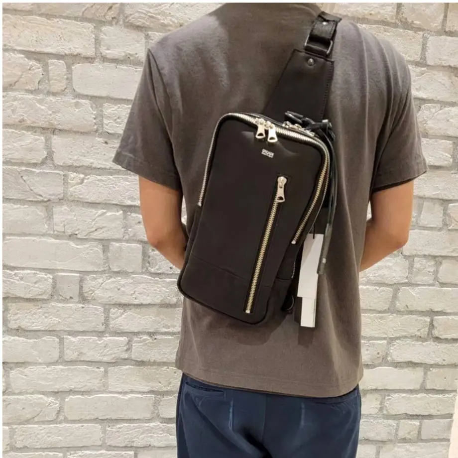 60fcda2756e0f11cc6b7aecd
