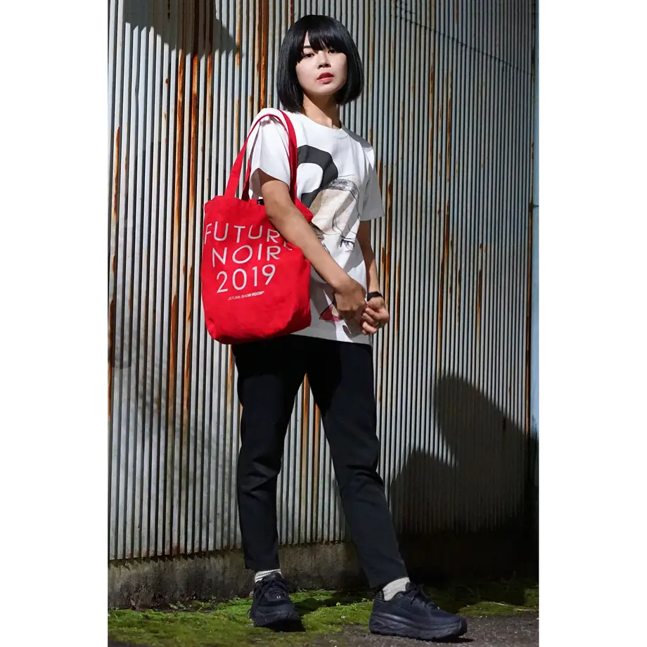 5bcff061a6e6ee7c40000079