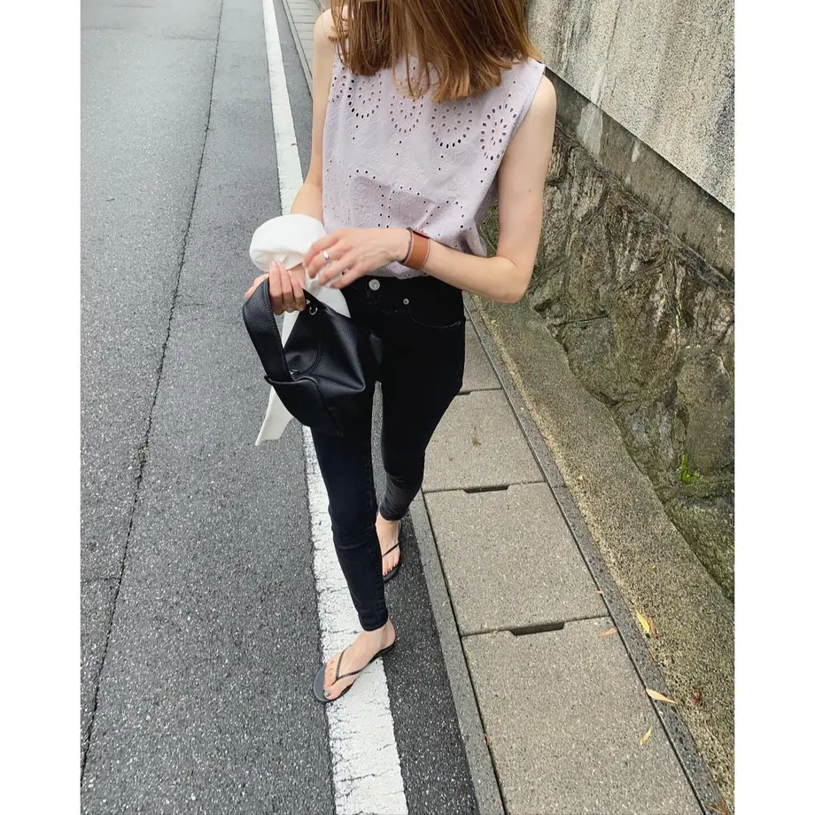 62cbd887dbe7445c7f676f53