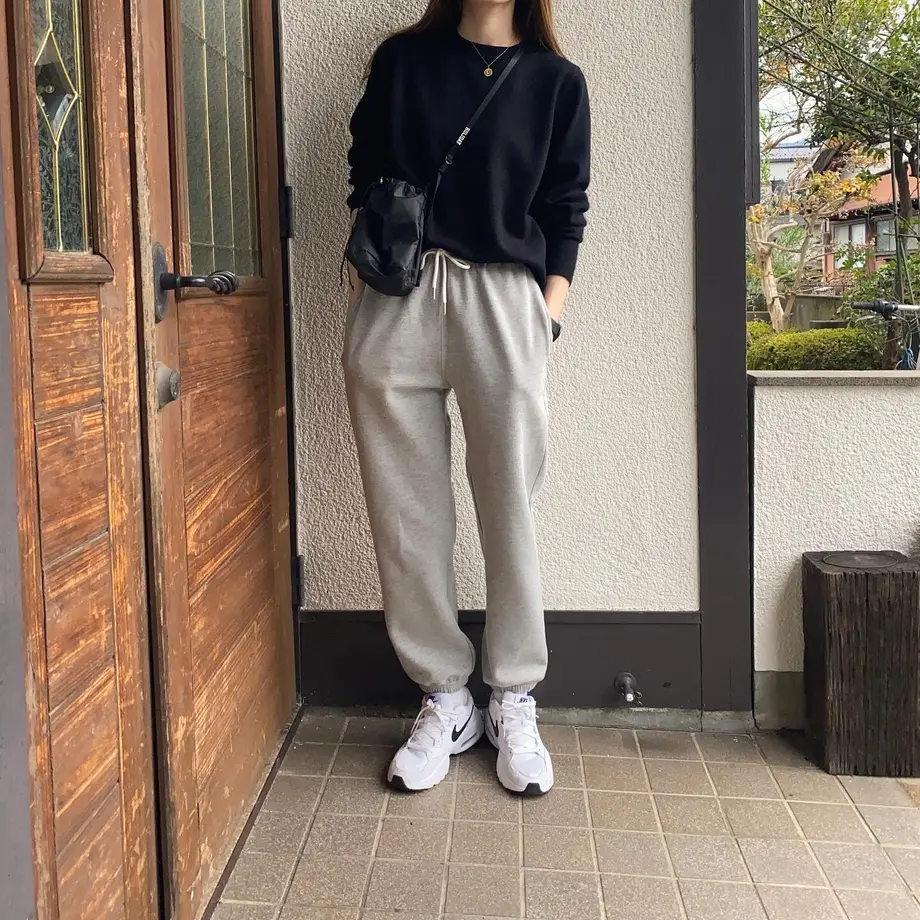 619ef78f4adba03caeb50ef8