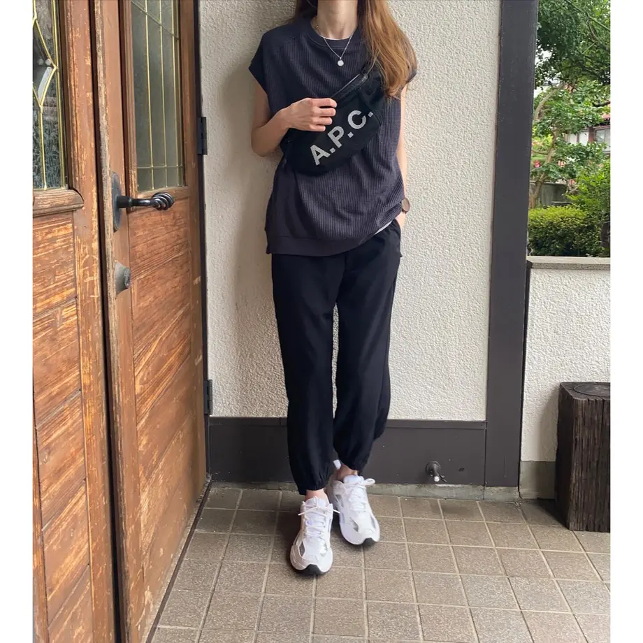 60d29d8459fc795a89cde1db