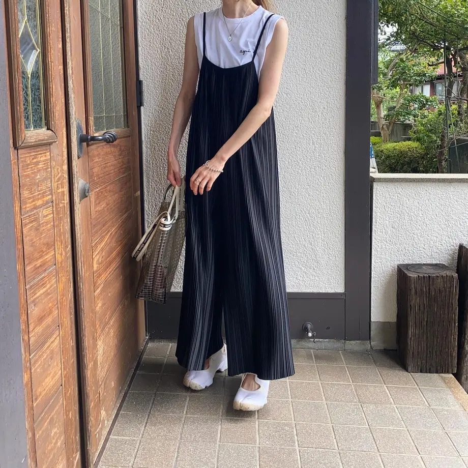 6092b5baf3c5e740a74007a8