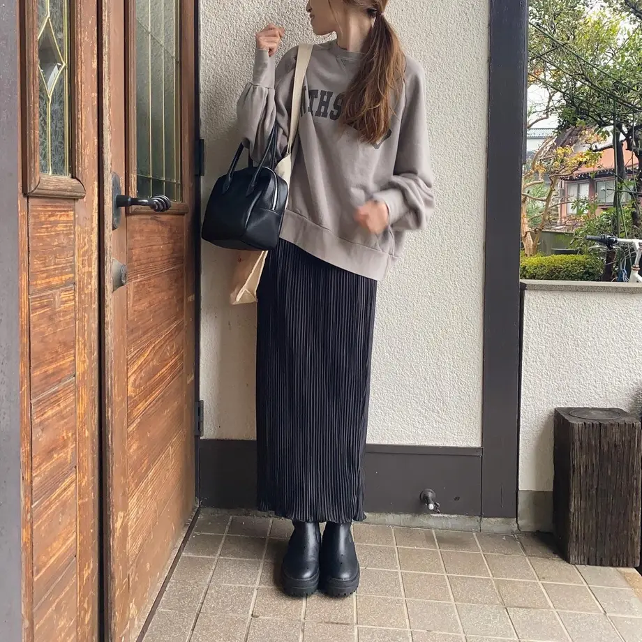 6195ae3030344b31a3a3e207