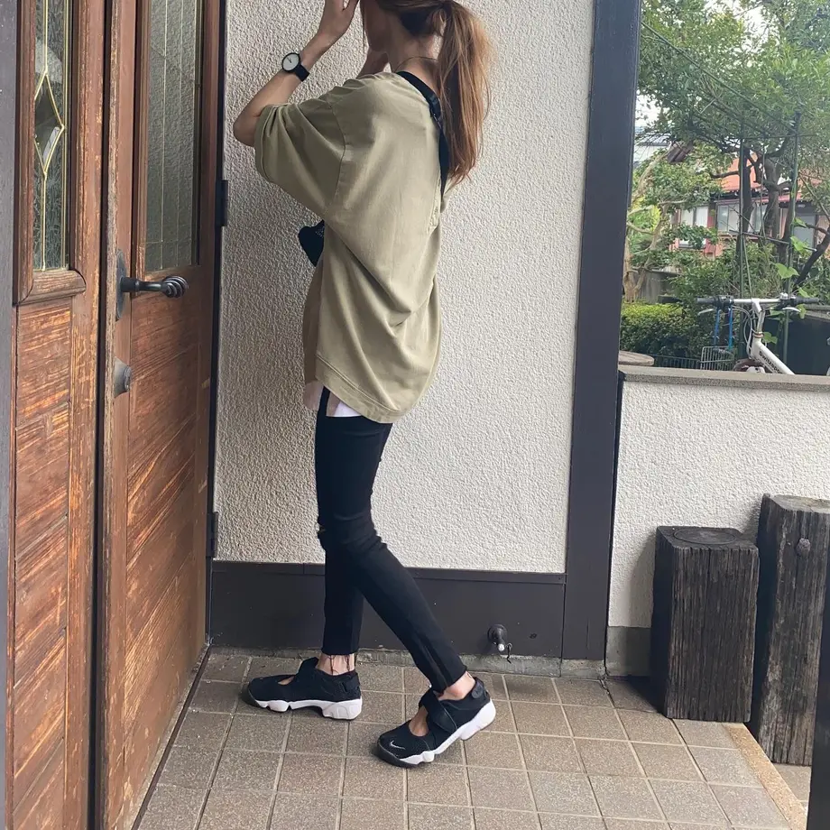 6125d2cb84ca6301fdf79ab3