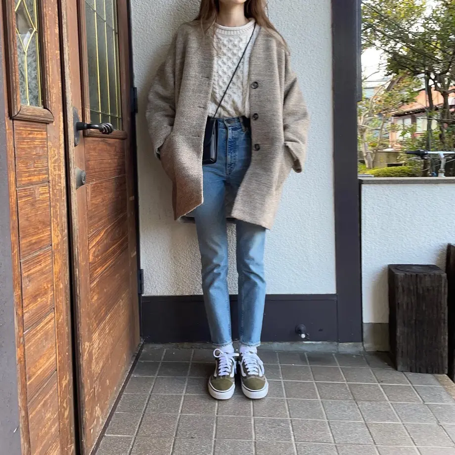 618c8ea9ac36615c1587b342