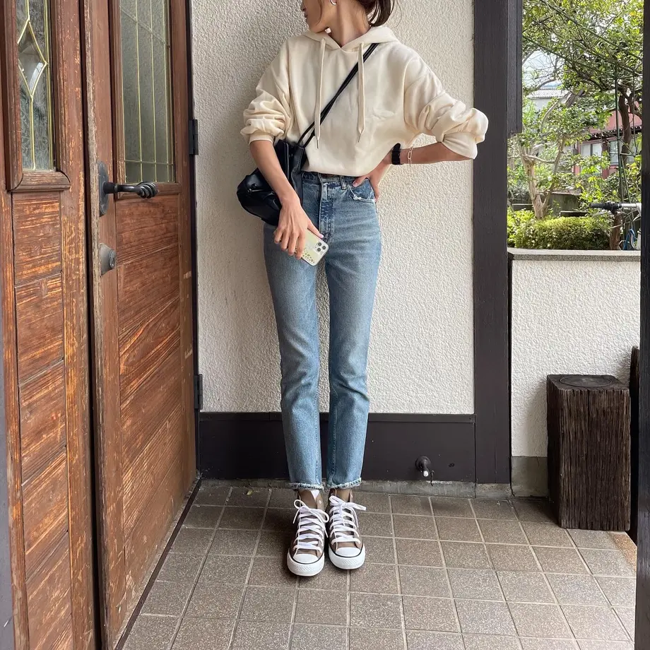 619033c3c15c5a4c86ed234b