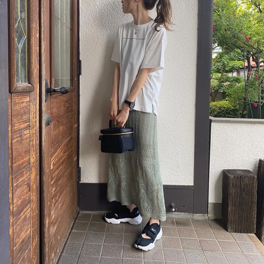 60b6f5847c42ee6b24392d2d