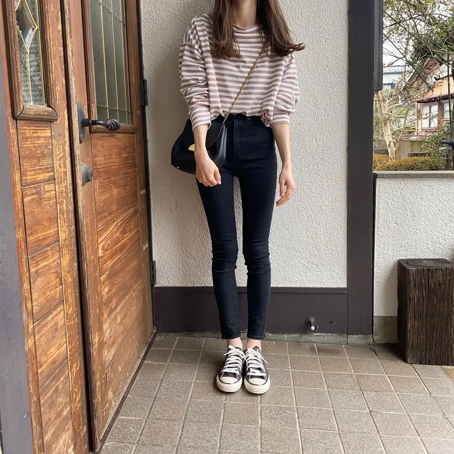 620da0b4e859264a5ef8ba1b