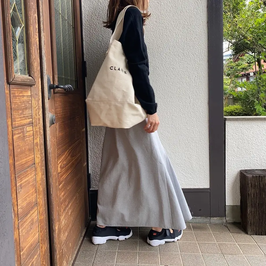 6305b329ef80856bfb34d22f