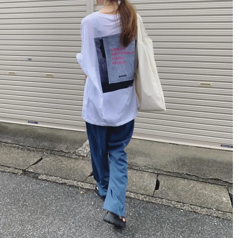 5f26bf477df2811880ec726c