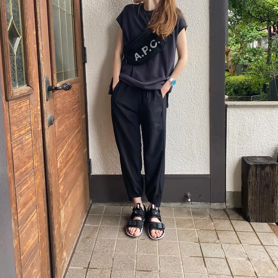 60d29d8459fc795a89cde1db