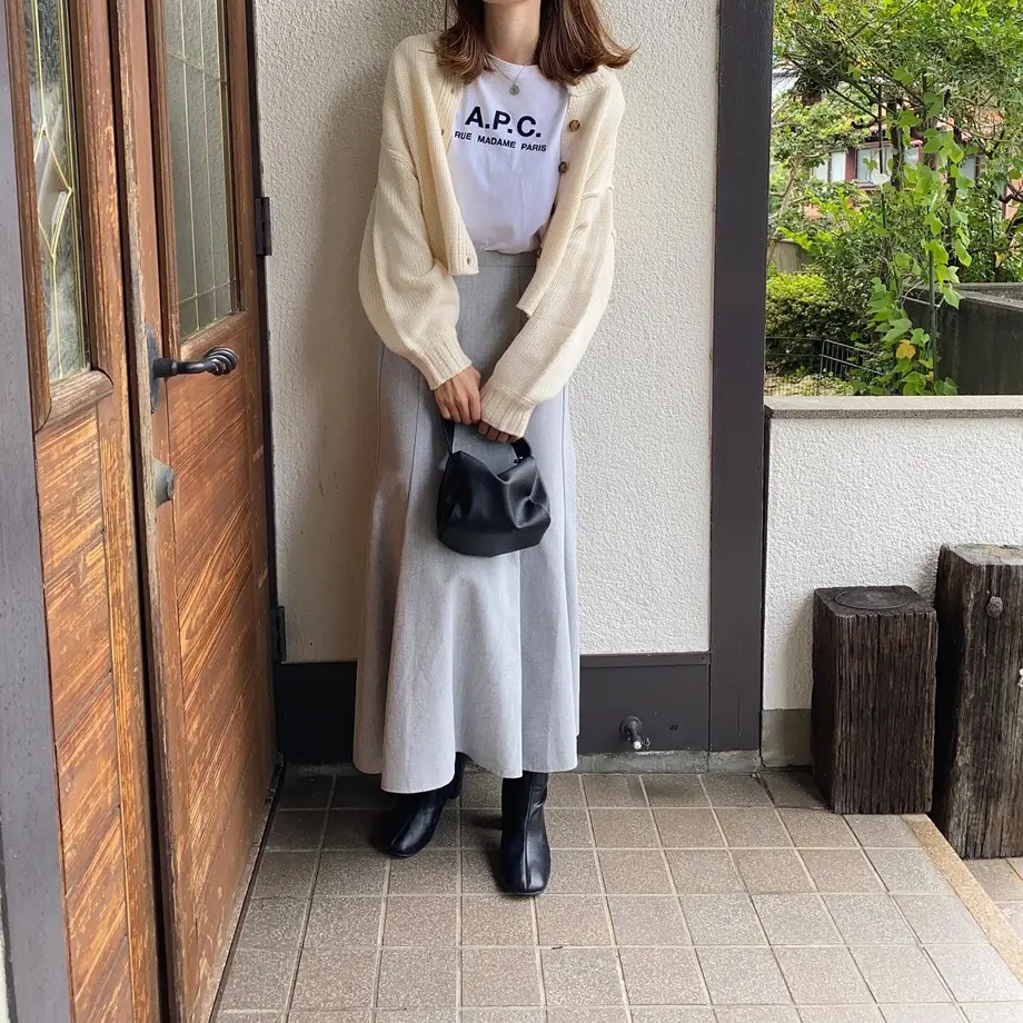 6305b329ef80856bfb34d22f