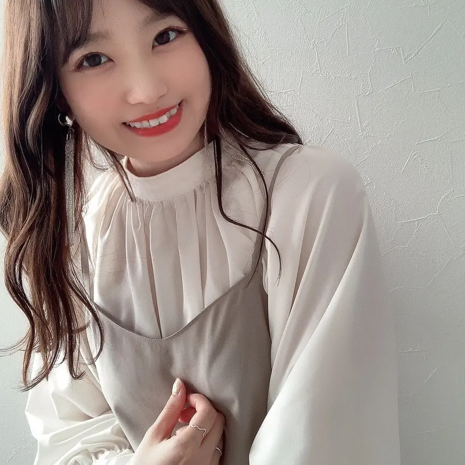 5e2962484c4ae83eb126815a