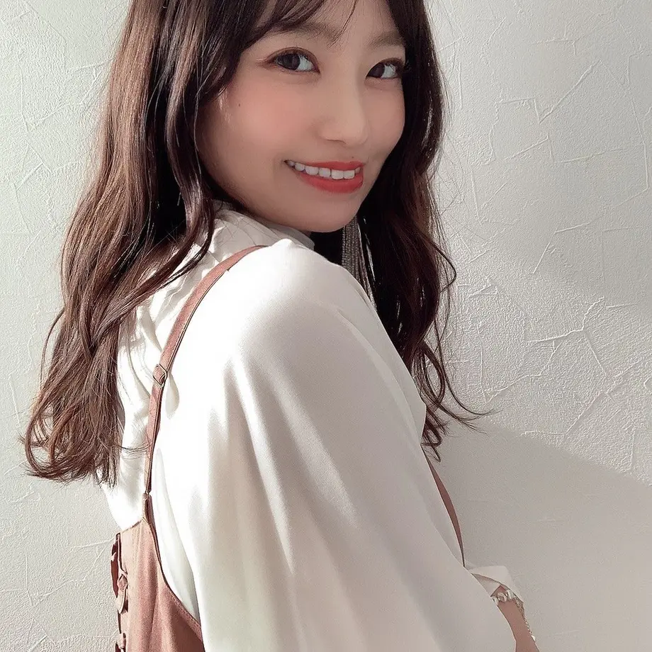 5e2962484c4ae83eb126815c