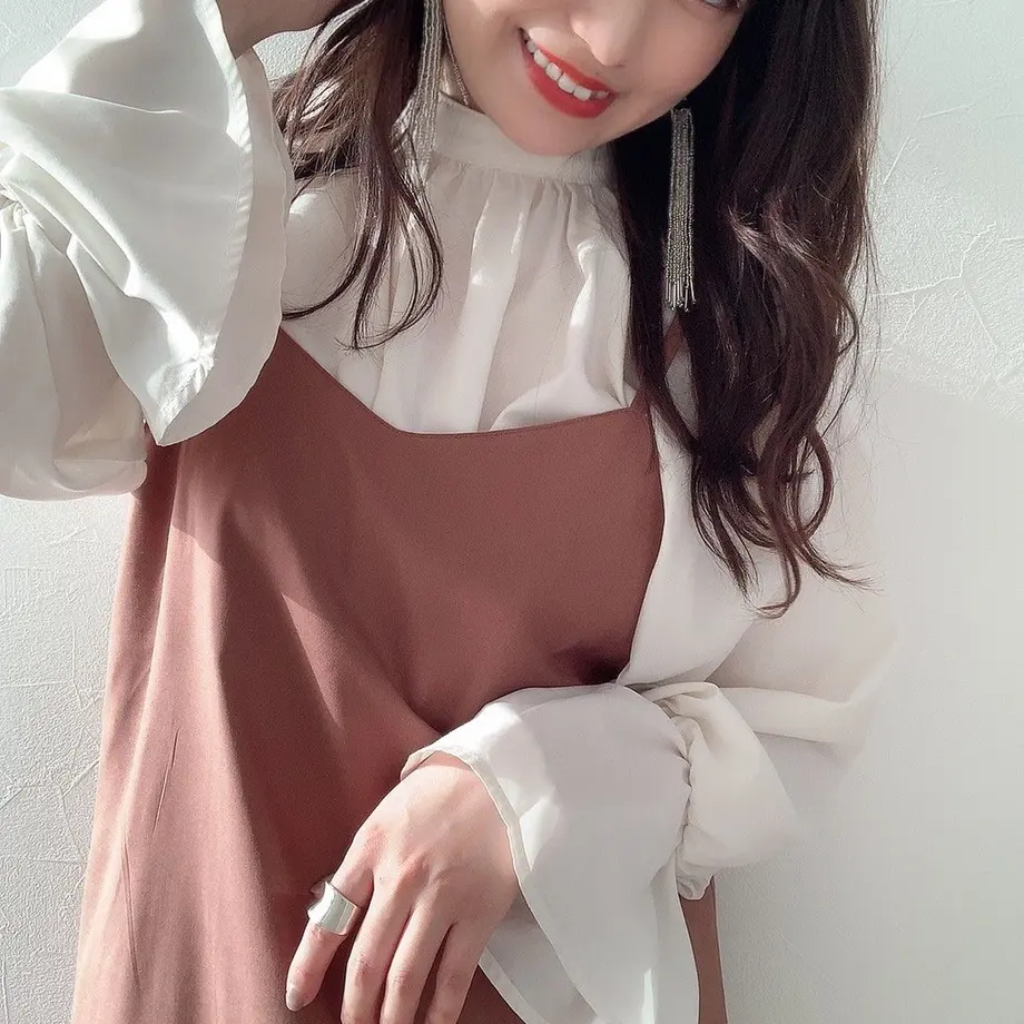 5e2962484c4ae83eb126815c