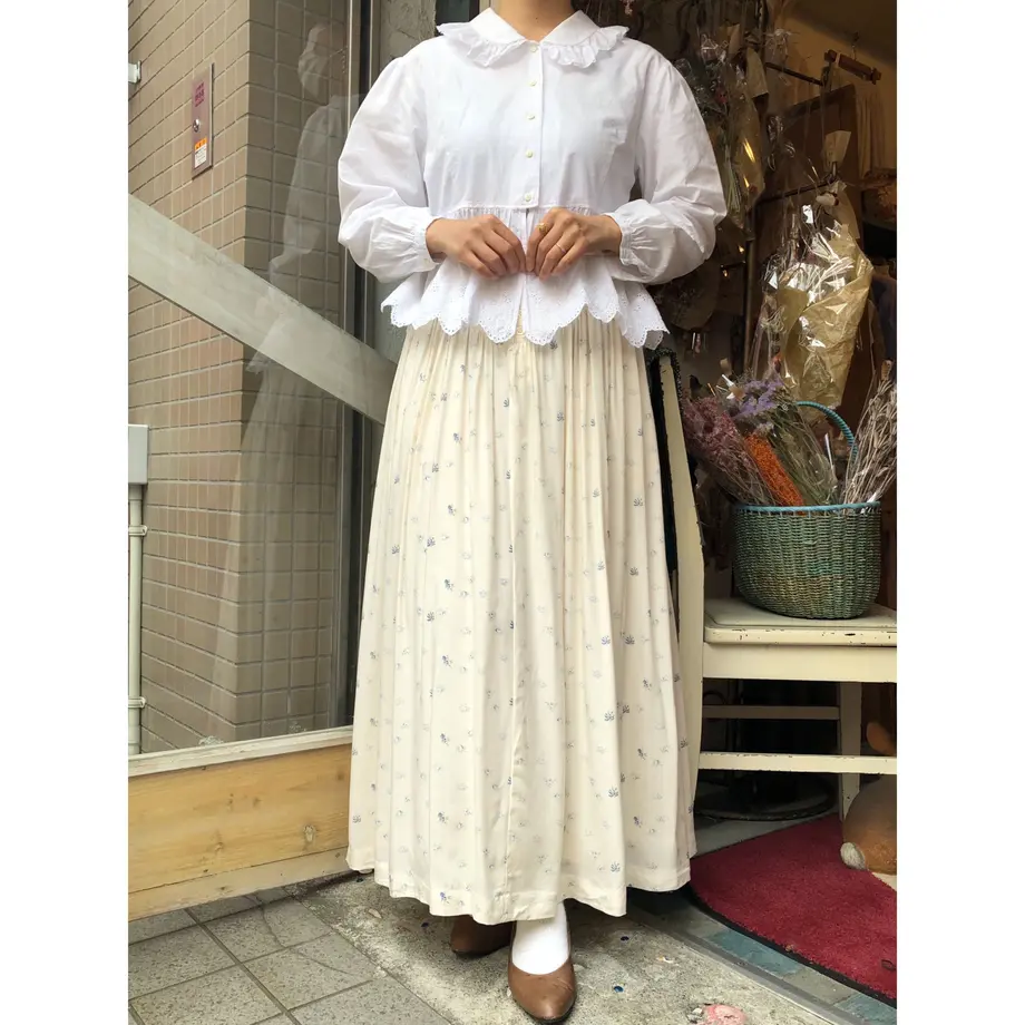 604b1a90c19c452723055a60