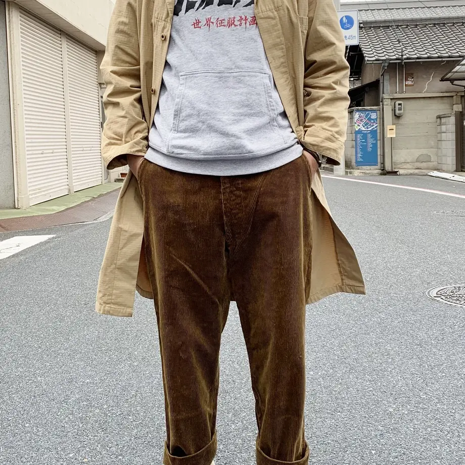 5fc8791272eb4620f1a9b3f2