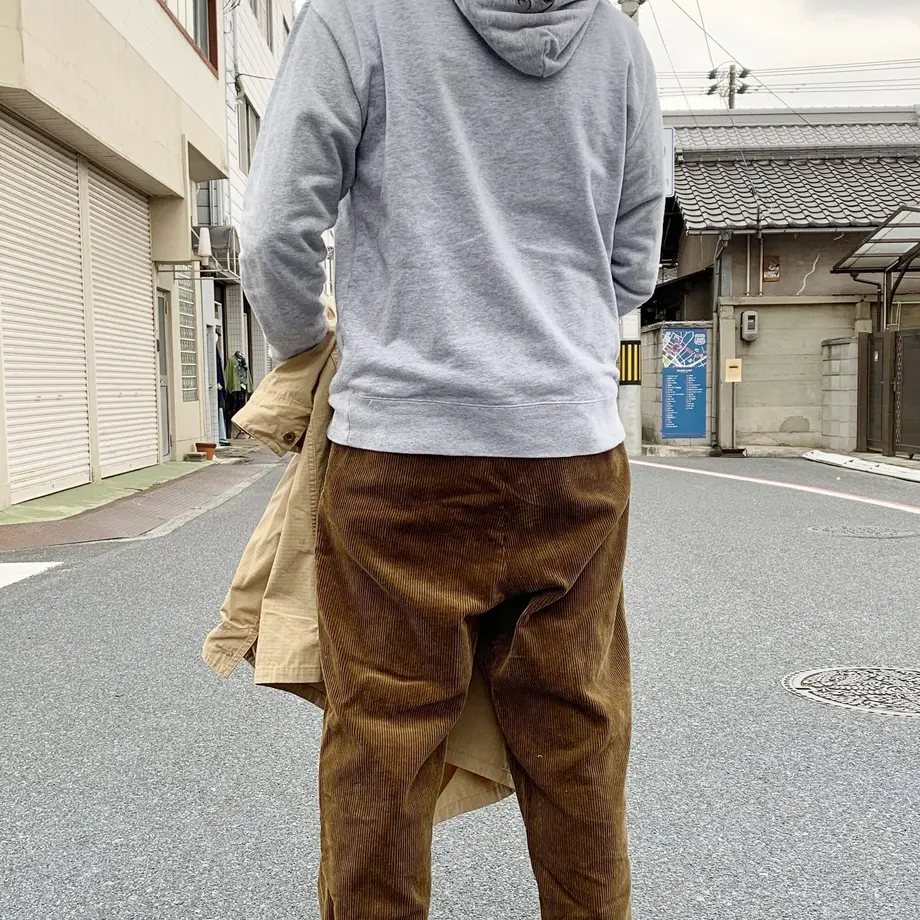 5fc8791272eb4620f1a9b3f2