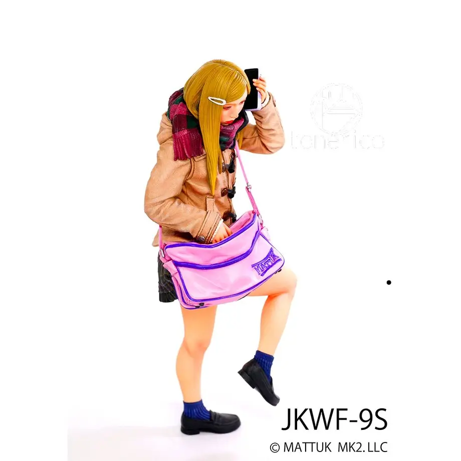 6389a6ee18324e23d1f56c75