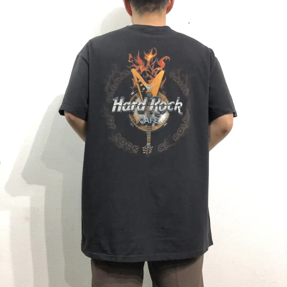 5ead8310cee9ea2ec81111ea