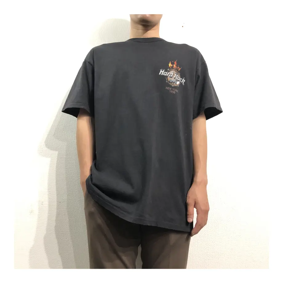 5ead8310cee9ea2ec81111ea