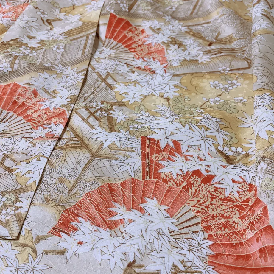 5ea64e4155fa037630e5e324