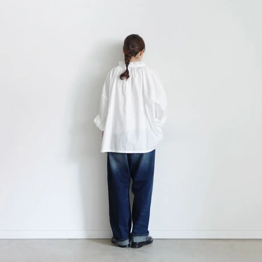 611360b0f604a91a276d926c