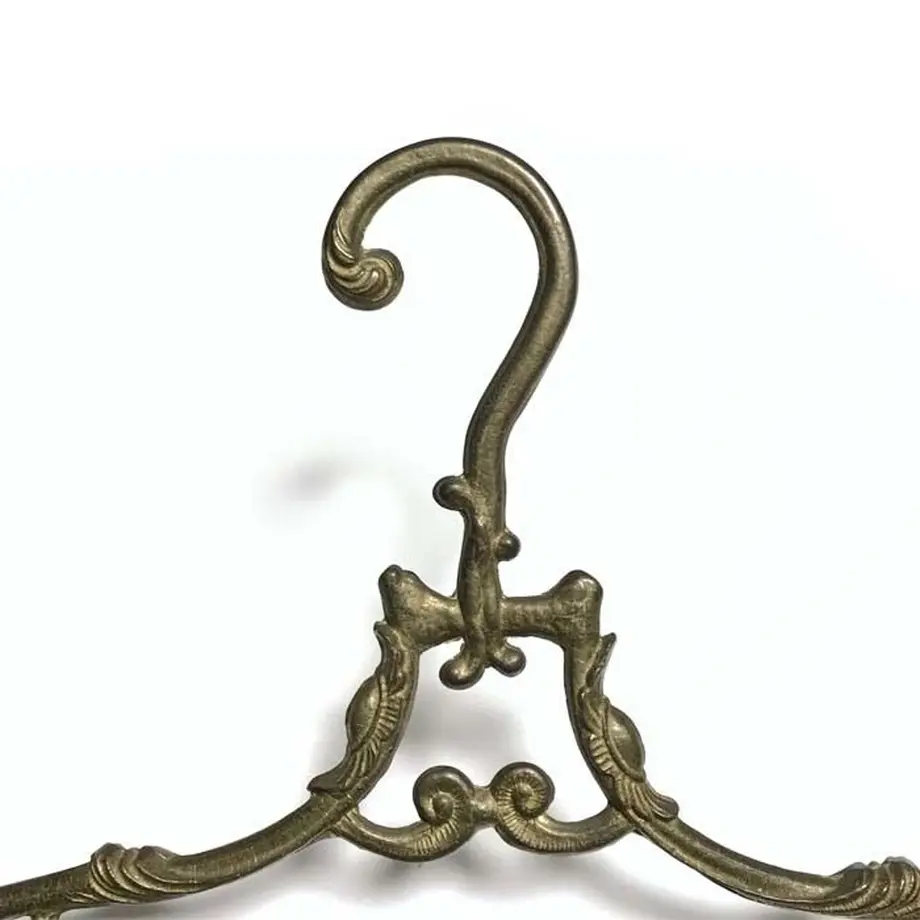 5c39ef7f2a2862510f7fdd74