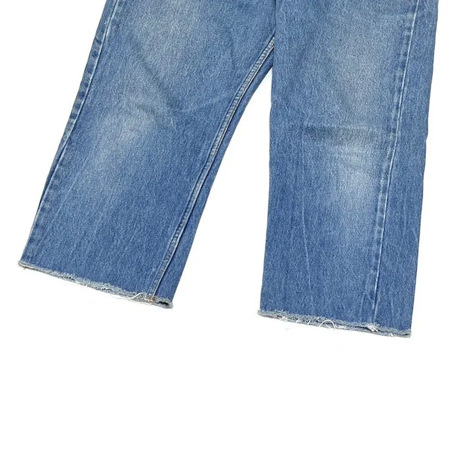 635a450c4aed196efadbbe26