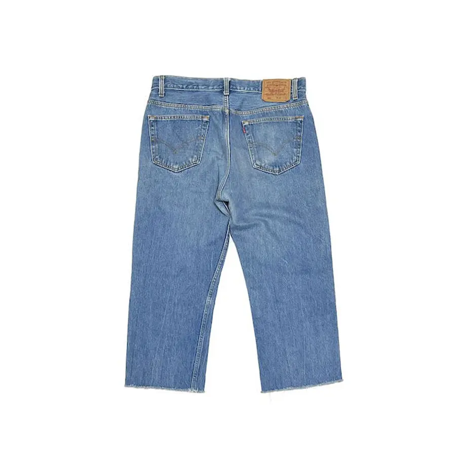 635a450c4aed196efadbbe26
