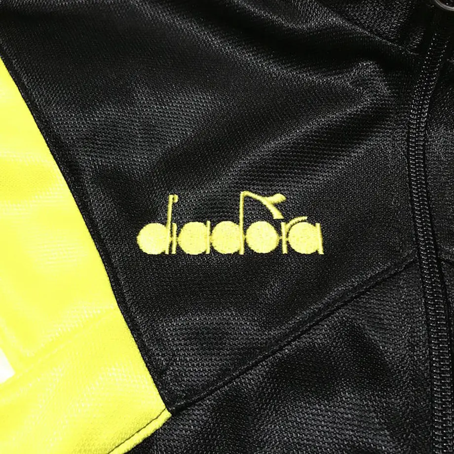 5b093e68ef843f5d08001180