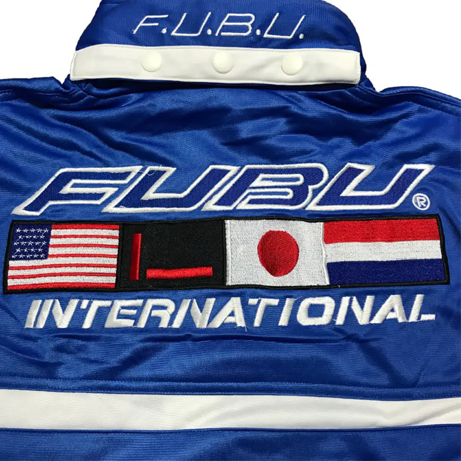 5b152353ef843f3ab10003f5