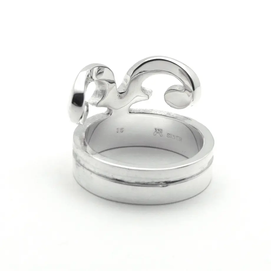 6156cdcce1fb4c2bd522330c