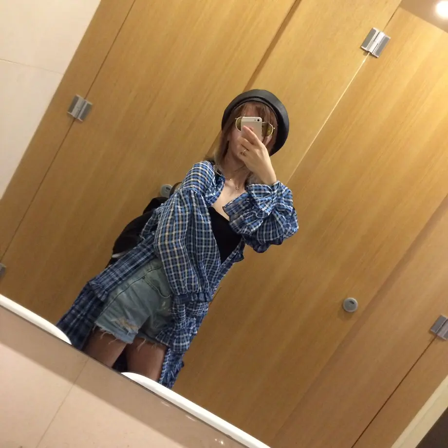 5b8998975496ff286e000c4c